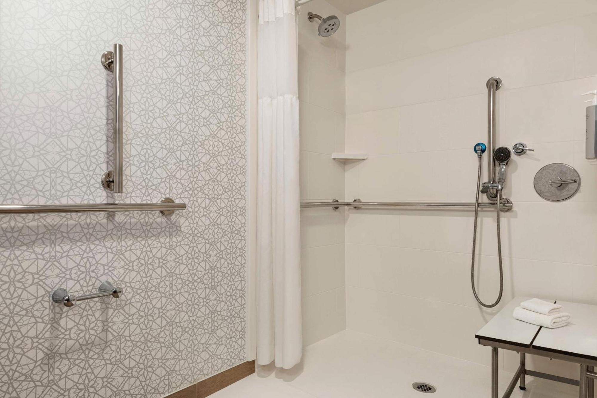 Hampton Inn Waynesboro/Stuarts Draft Fishersville Ngoại thất bức ảnh