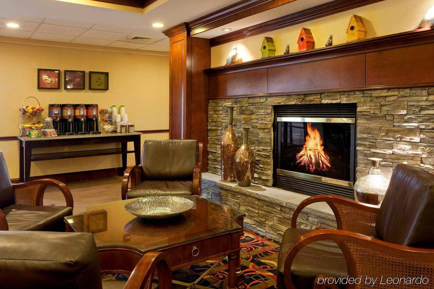 Hampton Inn Waynesboro/Stuarts Draft Fishersville Ngoại thất bức ảnh