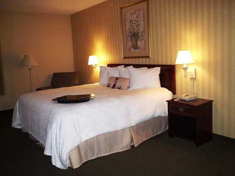 Hampton Inn Waynesboro/Stuarts Draft Fishersville Phòng bức ảnh